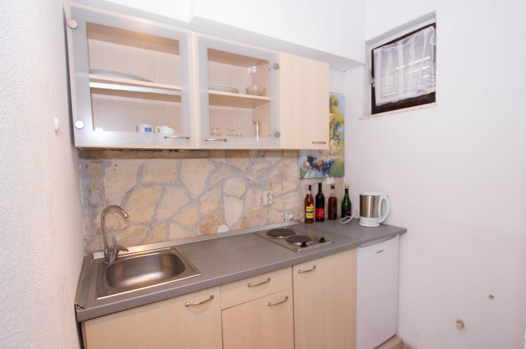 Apartments Marina Трогир Стая снимка