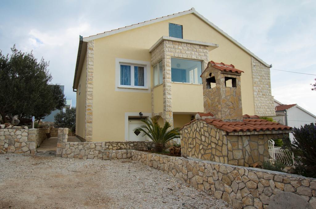 Apartments Marina Трогир Екстериор снимка