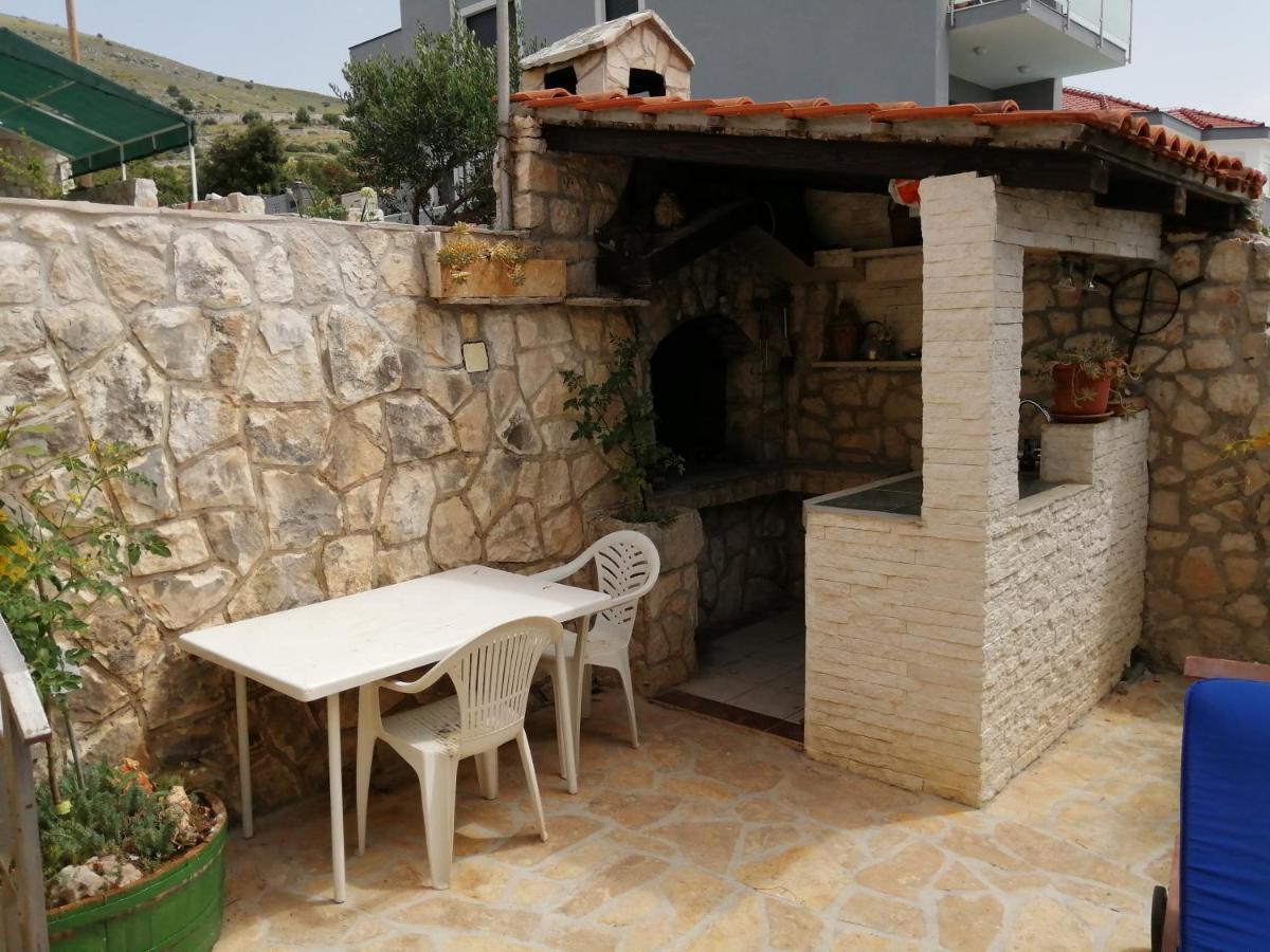 Apartments Marina Трогир Екстериор снимка