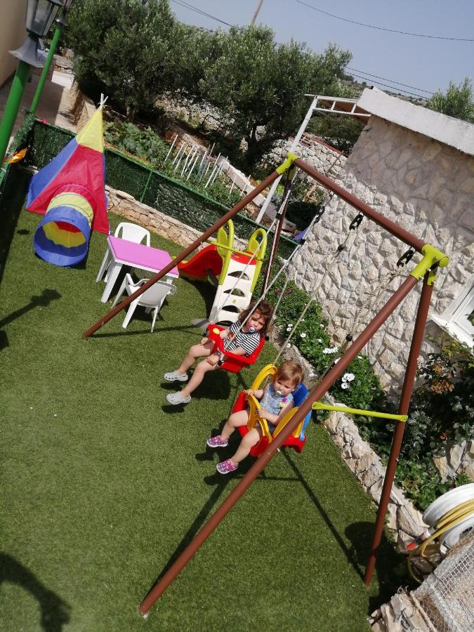 Apartments Marina Трогир Екстериор снимка
